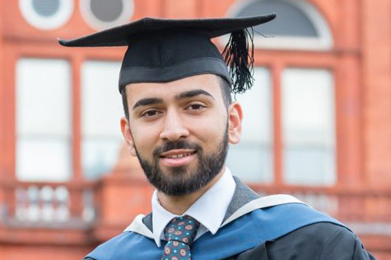 Alumnus Hamzah